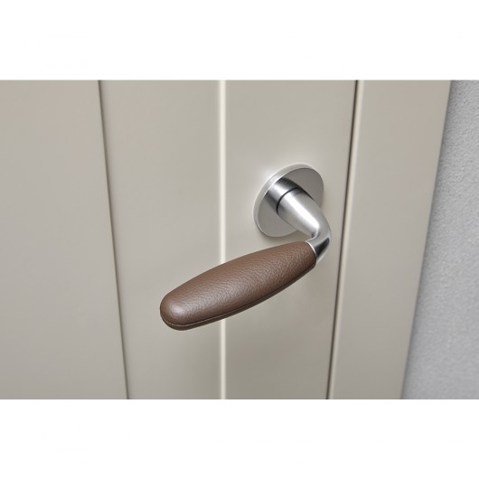 Дверная ручка Olivari Club Satin Chrome+Leather (MV)